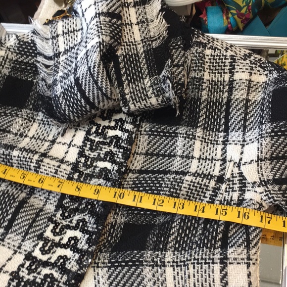 Dolce and Gabbana black and white jacket - Picture 7 of 9